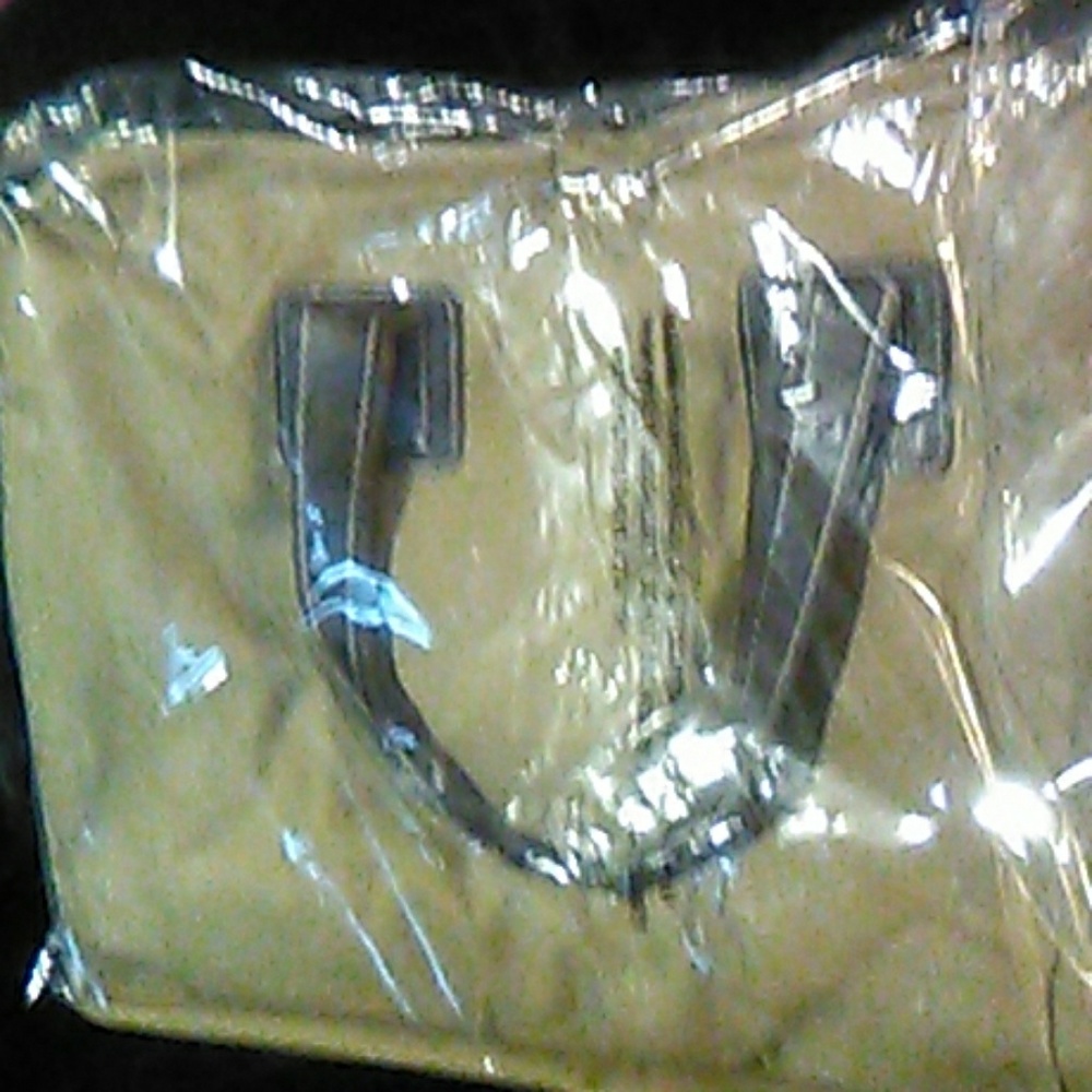 Duffle bag - Picture 2 of 2